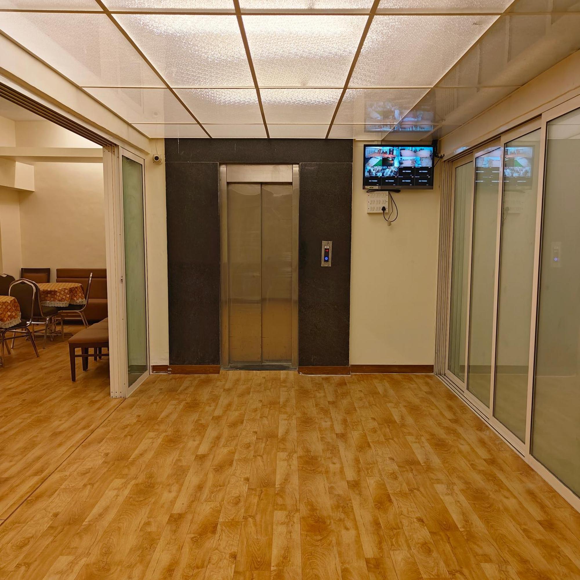 Tuliip Residency Hotel Mumbai Kültér fotó