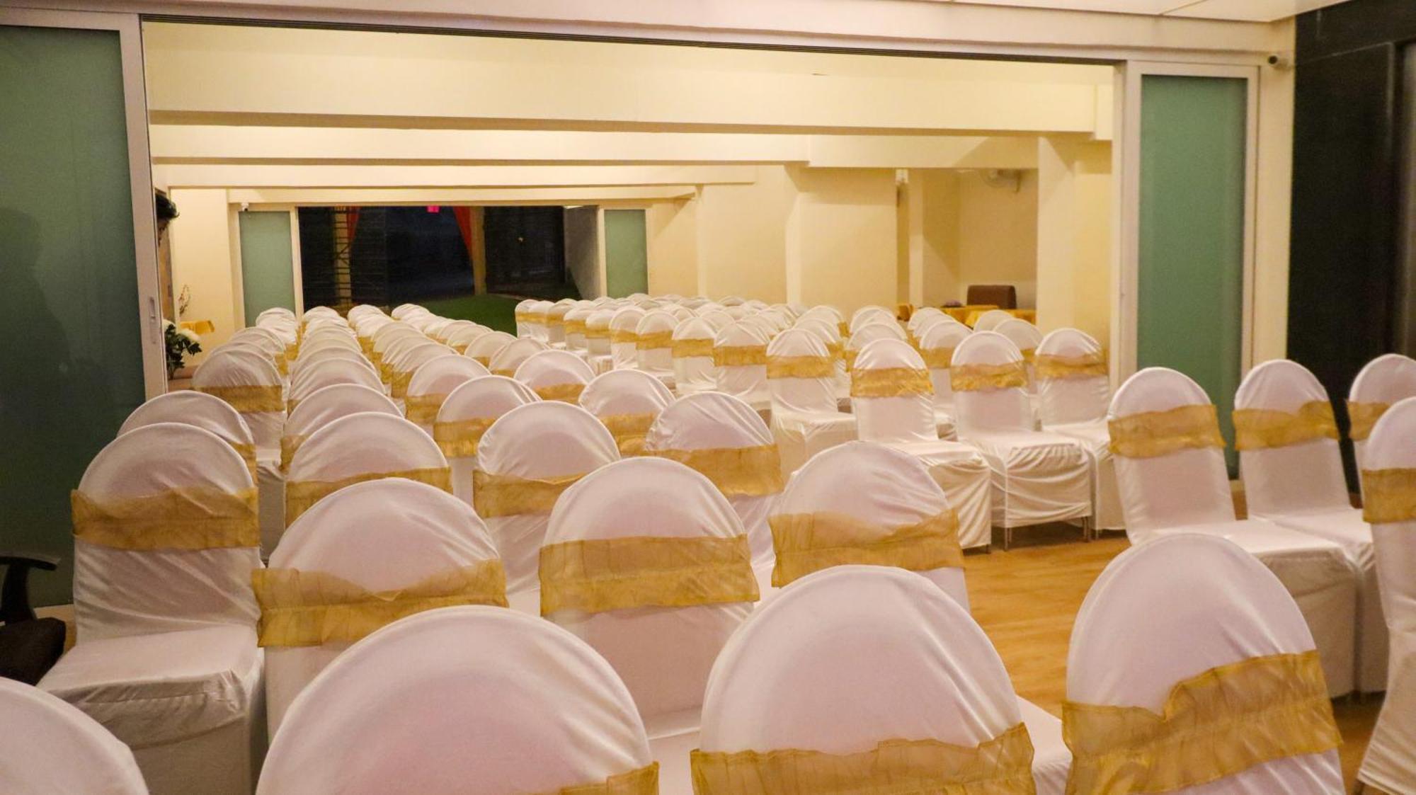 Tuliip Residency Hotel Mumbai Kültér fotó